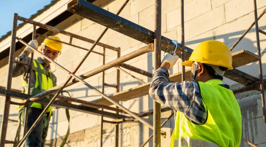 Professional residential roofers in Lawson, MO